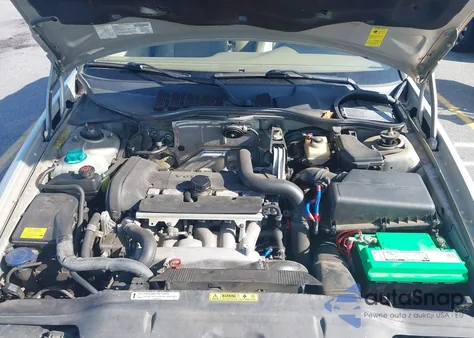 2001 Volvo C70 Turbo из США, поврежденный, VIN YV1NC56D01J019030